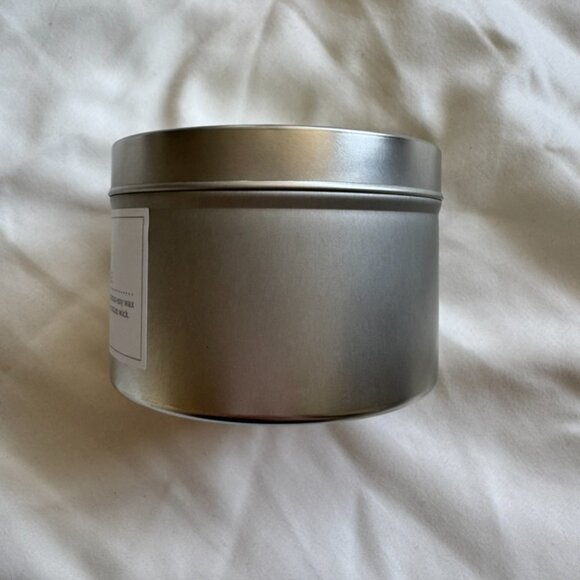 NWT, Trader Joe's Grapefruit Scented Coconut-Soy Wax Candle, 5.7 Ounces - Picture 14 of 14